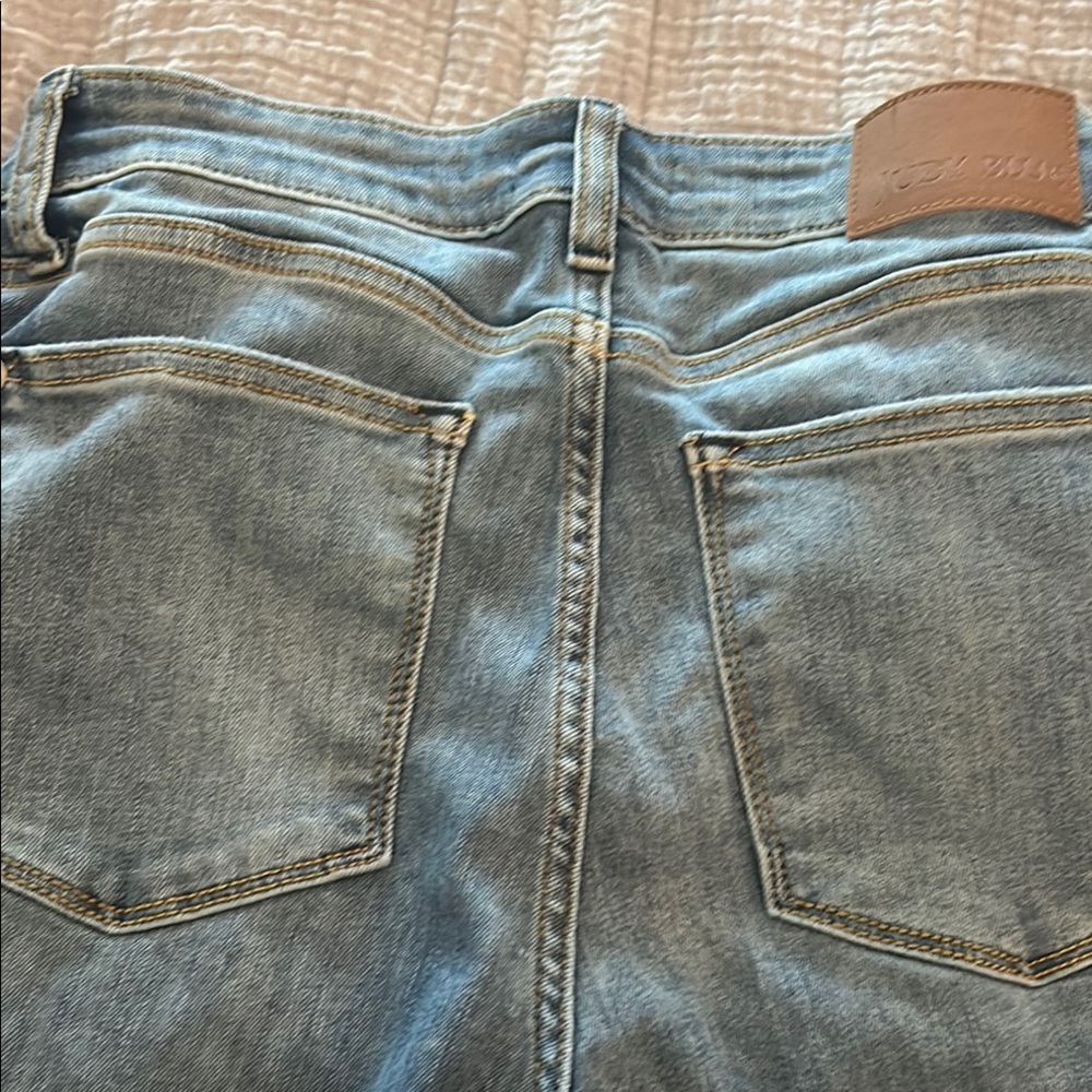 Judy Blue Denim Jeans 11/30 - Picture 3 of 4